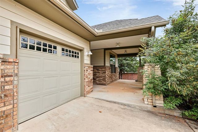 8960 Overlook Drive, Guthrie, OK 73044