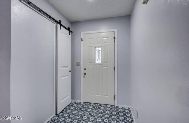 1422 W Macon Street, Carthage, MO 64836