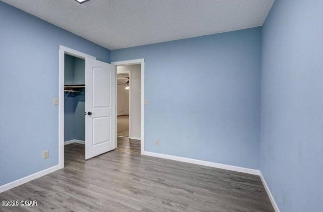 1422 W Macon Street, Carthage, MO 64836