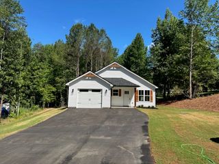 1075 E Prince Road, Landrum, SC 29356