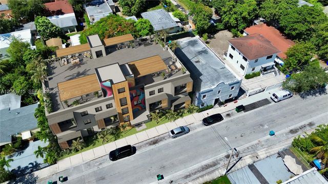 255 NW 32nd Street, Miami, FL 33127