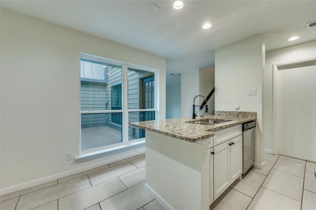 3935 Buena Vista Street A, Dallas, TX 75204