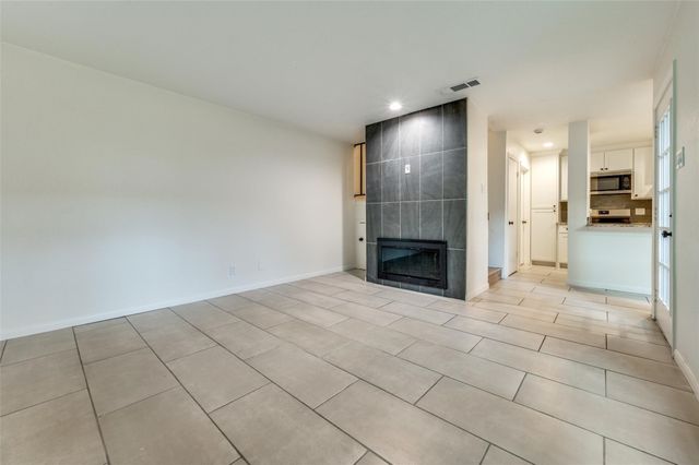 3935 Buena Vista Street A, Dallas, TX 75204