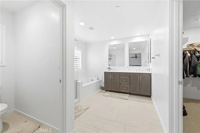 5242 Hayes Court, Fontana, CA 92336