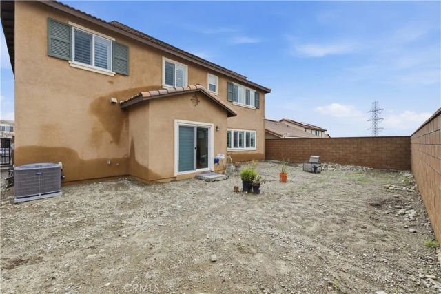 5242 Hayes Court, Fontana, CA 92336