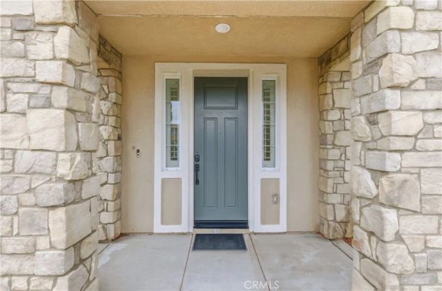 5242 Hayes Court, Fontana, CA 92336