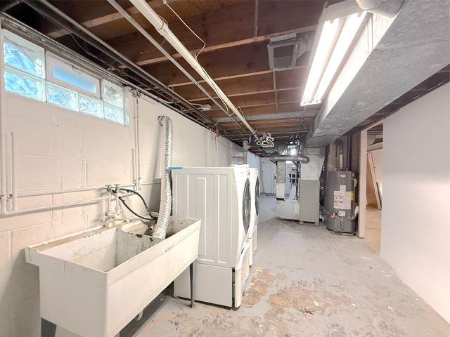 3439 Martha Street, Highland, IN 46322