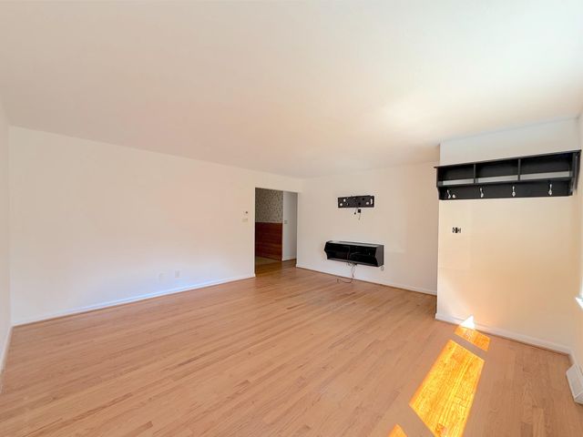 3439 Martha Street, Highland, IN 46322