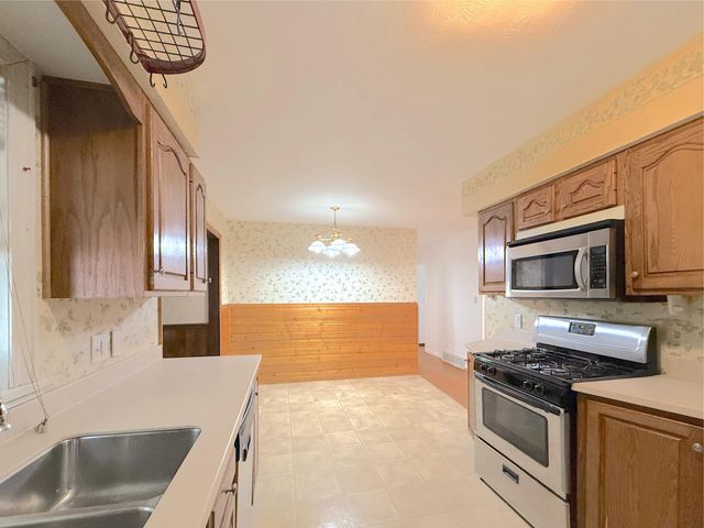 3439 Martha Street, Highland, IN 46322