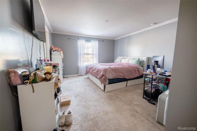 1750 E Woodruff Avenue, Hazel Park, MI 48030