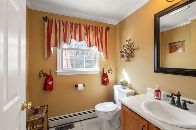44 Laurel Drive, Hudson, MA 01749