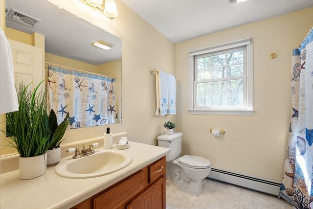 44 Laurel Drive, Hudson, MA 01749