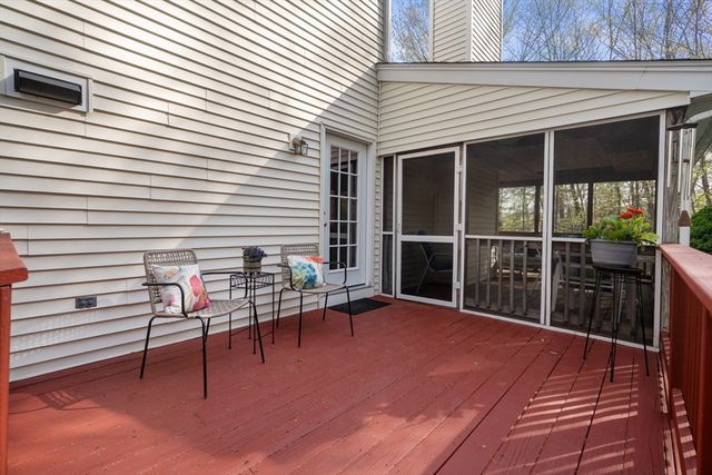 44 Laurel Drive, Hudson, MA 01749