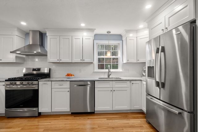 44 Laurel Drive, Hudson, MA 01749