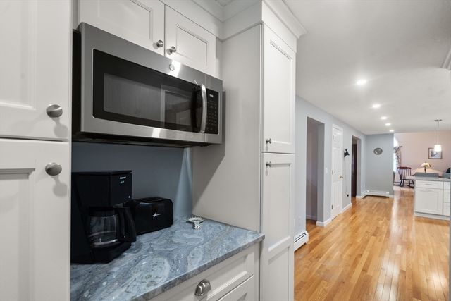 44 Laurel Drive, Hudson, MA 01749