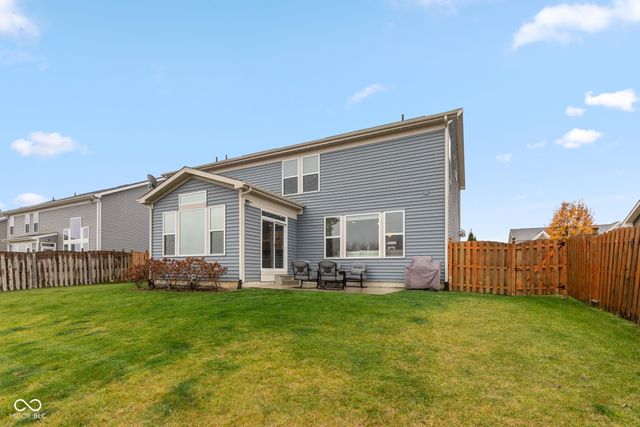 6496 Treeline Lane, Mccordsville, IN 46055