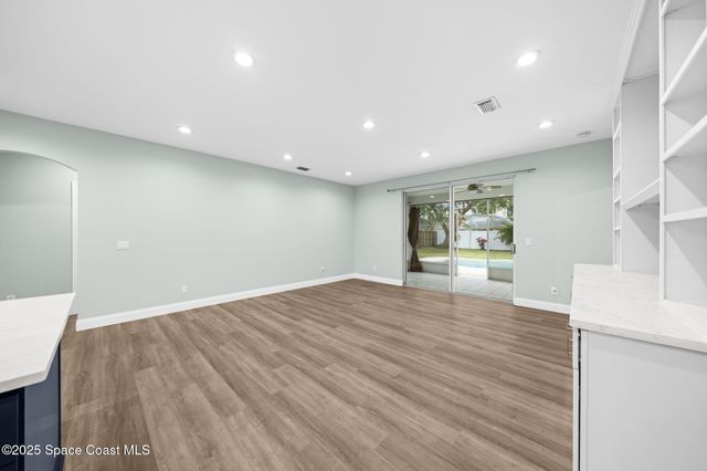 4290 Caparosa Circle, Melbourne, FL 32940