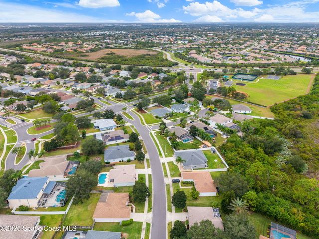 4290 Caparosa Circle, Melbourne, FL 32940