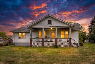 103 Seibert Rd, Moon/crescent Twp, PA 15108