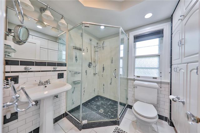 30 South Muhlenberg Street, Allentown City, PA 18104