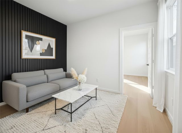 817 Thornton Road G, Houston, TX 77018