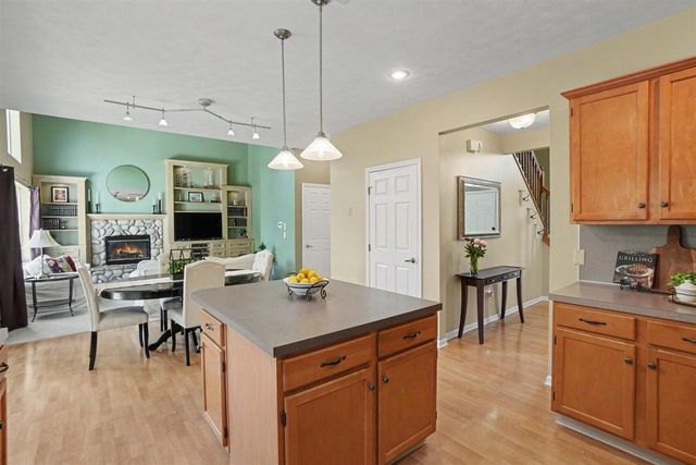 10719 Wood Ridge Drive, Zeeland, MI 49464