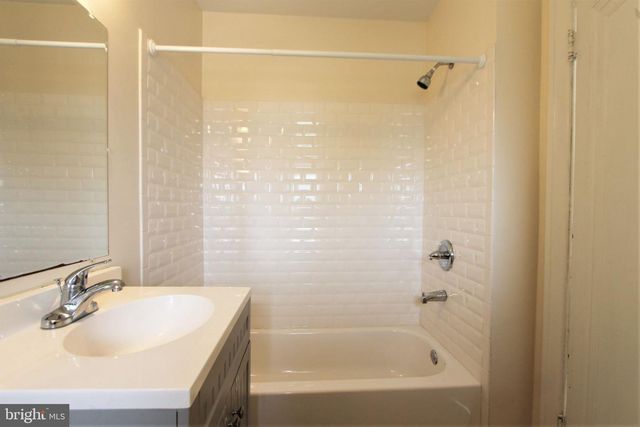 533 GLEN ECHO RD, Philadelphia, PA 19119