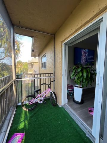 1061 NW 45th Street 8, Pompano Beach, FL 33064