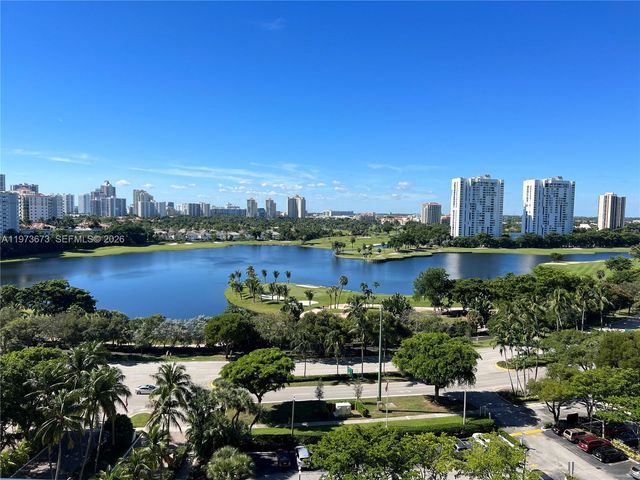 3731 N Country Club Dr 1424, Aventura, FL 33180