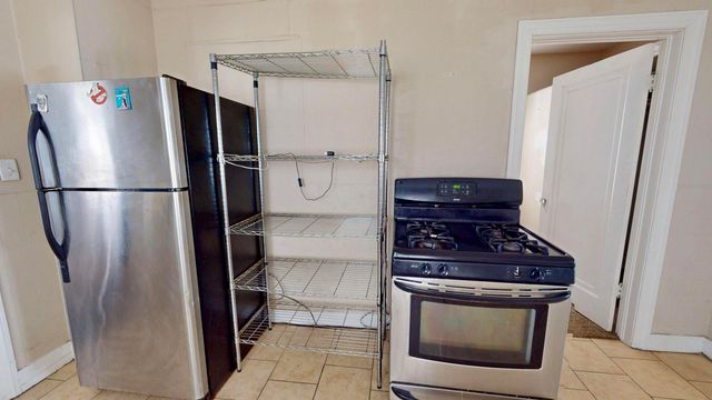 4916 Northcote Avenue, East Chicago, IN 46312