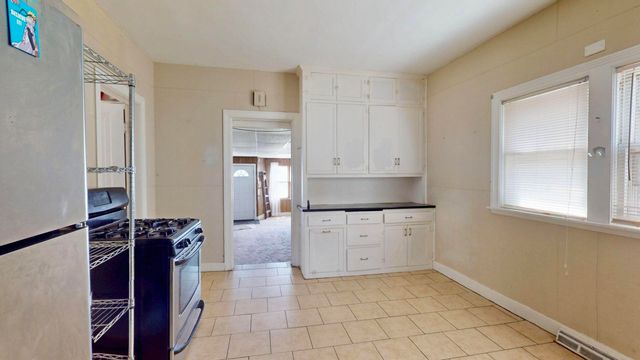 4916 Northcote Avenue, East Chicago, IN 46312