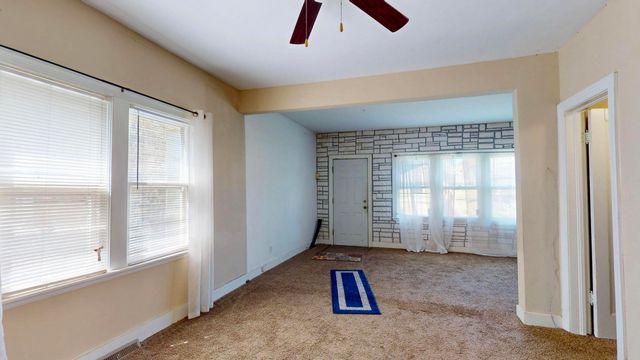 4916 Northcote Avenue, East Chicago, IN 46312