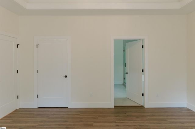 800 Glassy Road, Landrum, SC 29356