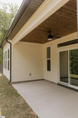 800 Glassy Road, Landrum, SC 29356