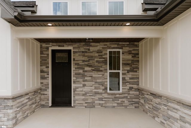 800 Glassy Road, Landrum, SC 29356