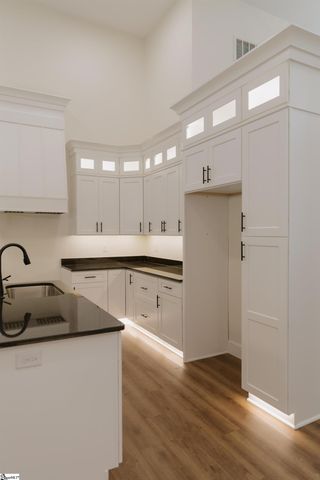 800 Glassy Road, Landrum, SC 29356
