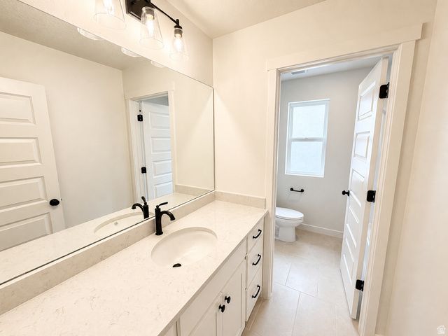7027 W LAKE AVE, South Jordan, UT 84009