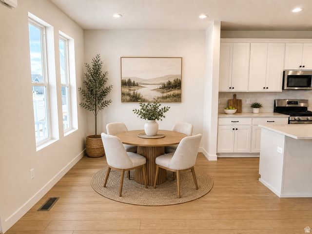 7027 W LAKE AVE, South Jordan, UT 84009