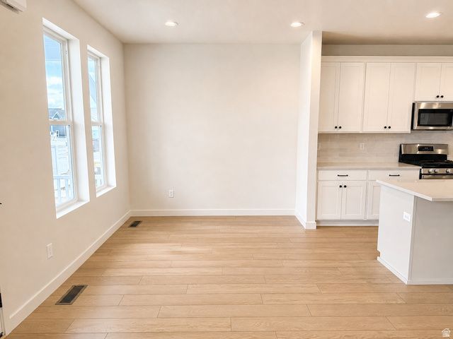 7027 W LAKE AVE, South Jordan, UT 84009