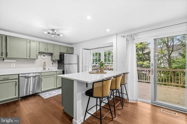 13847 FOUNT BEATTIE CT, Centreville, VA 20121