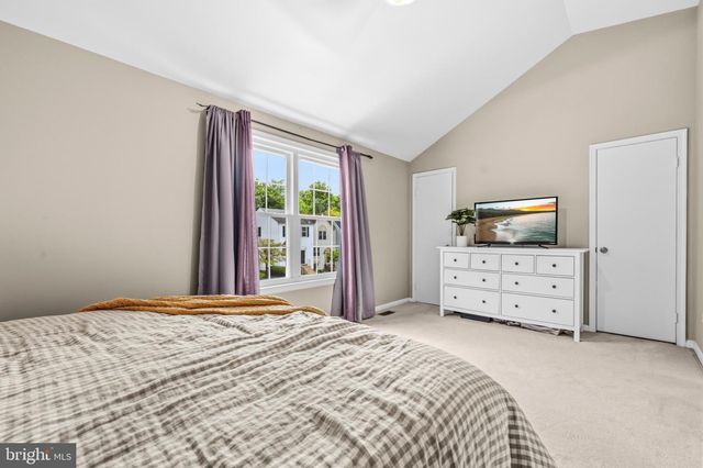 13847 FOUNT BEATTIE CT, Centreville, VA 20121