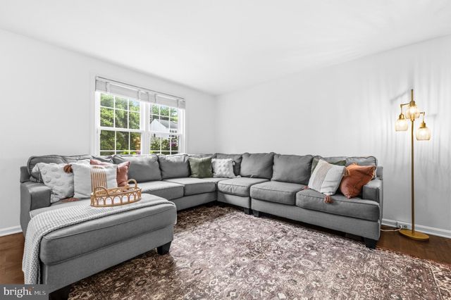 13847 FOUNT BEATTIE CT, Centreville, VA 20121