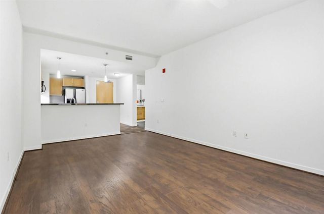 1150 J Street 210, San Diego, CA 92101