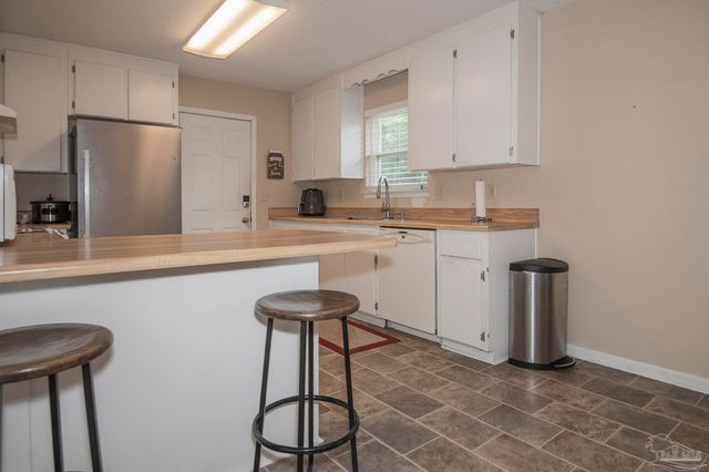 4722 Pebble Creek Ter, Pensacola, FL 32526