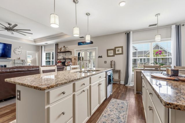 1111 Maccoa Dr., Conway, SC 29526