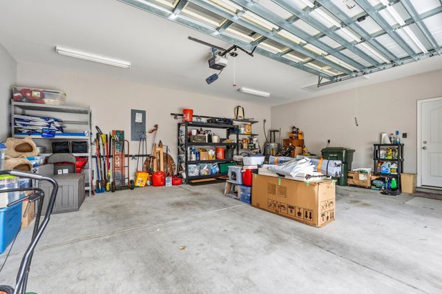 1111 Maccoa Dr., Conway, SC 29526