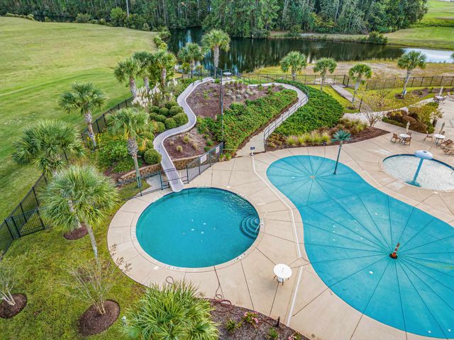 1111 Maccoa Dr., Conway, SC 29526