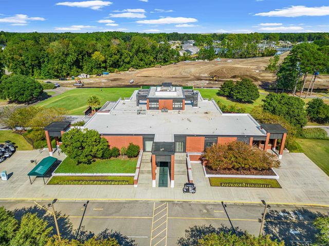 1111 Maccoa Dr., Conway, SC 29526