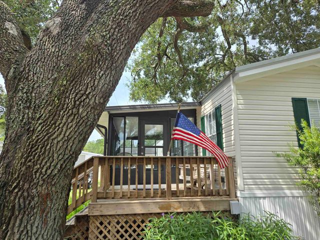 324 Yucca Circle, Garden City Beach, SC 29576