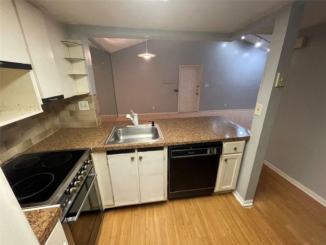 3083 N Oakland Forest Drive 308, Oakland Park, FL 33309